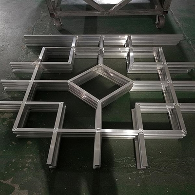 四川烤漆仿古铝挂落与角钢的应用与优势